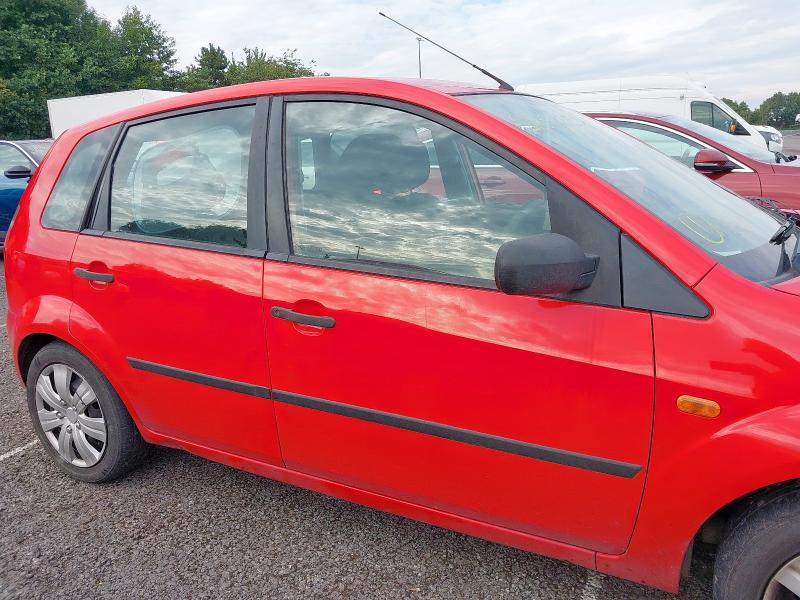2005 FORD FIESTA STYLE 