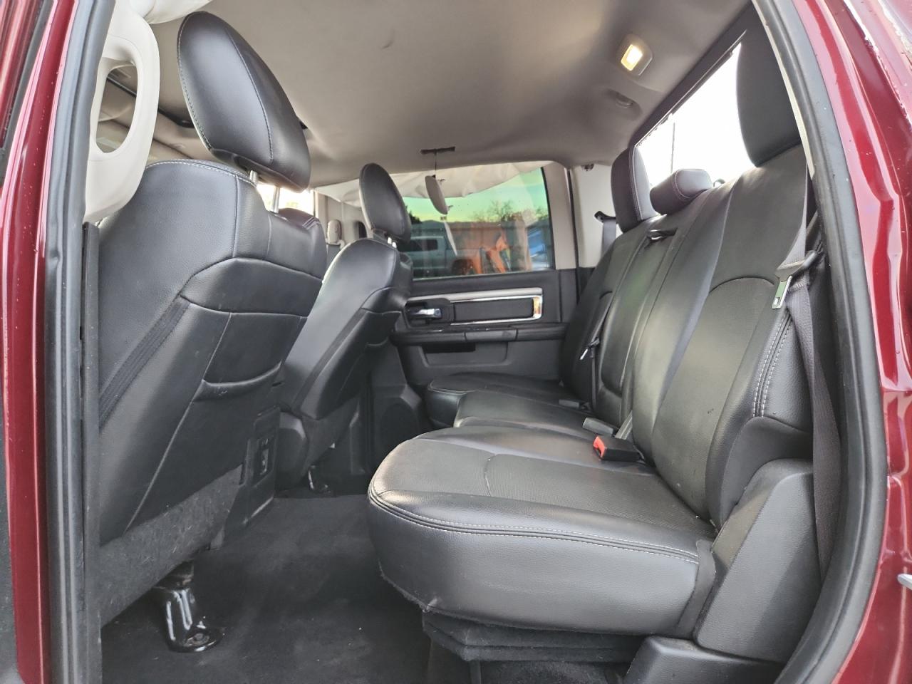 2017 Ram 1500 Sport VIN: 1C6RR7MT4HS547211 Lot: 86182035