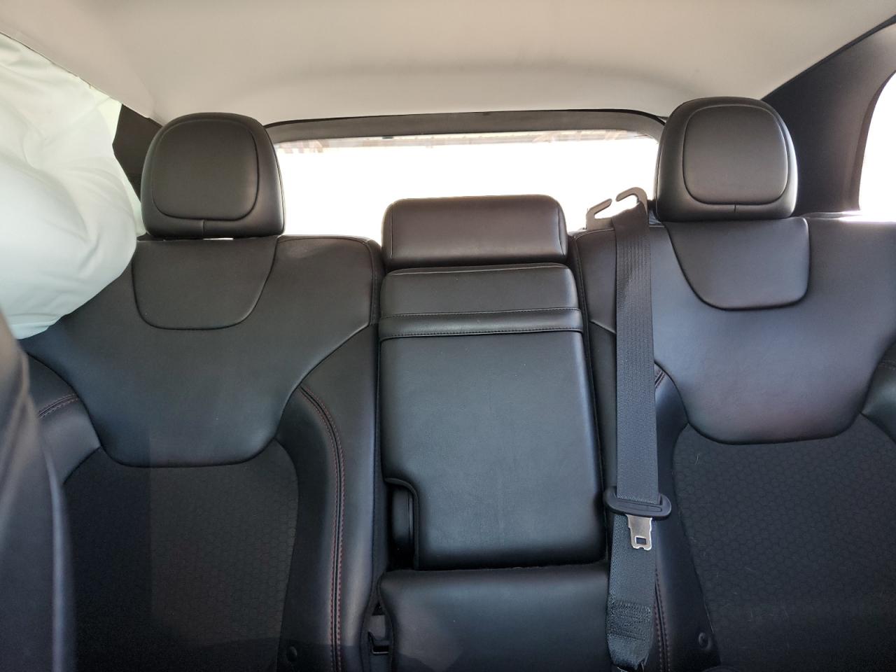 2019 Jeep Cherokee Trailhawk VIN: 1C4PJMBX2KD298687 Lot: 86697315