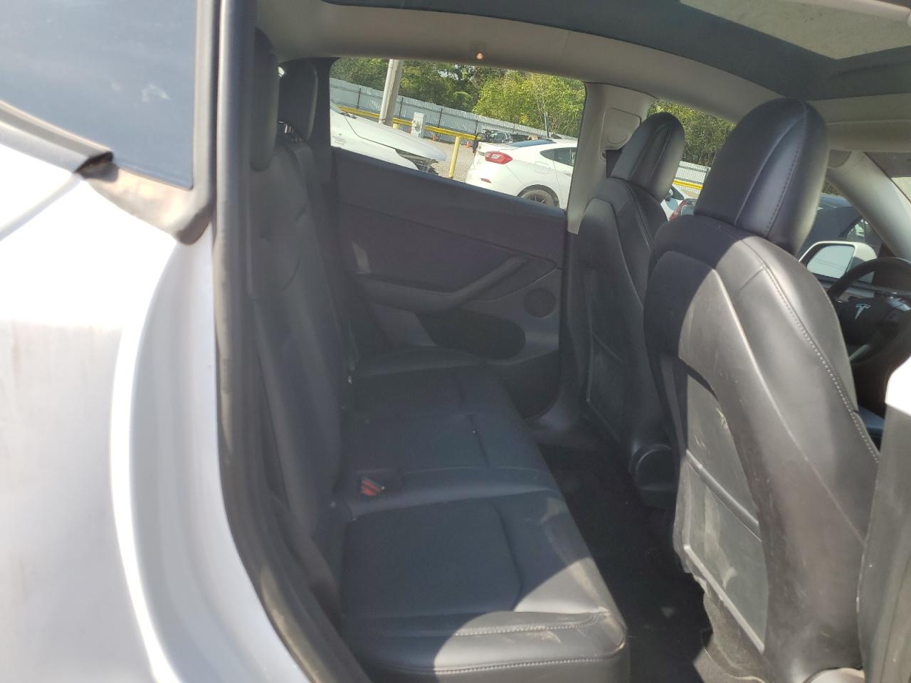 2023 Tesla Model Y VIN: 7SAYGDEE5PF624188 Lot: 87409915