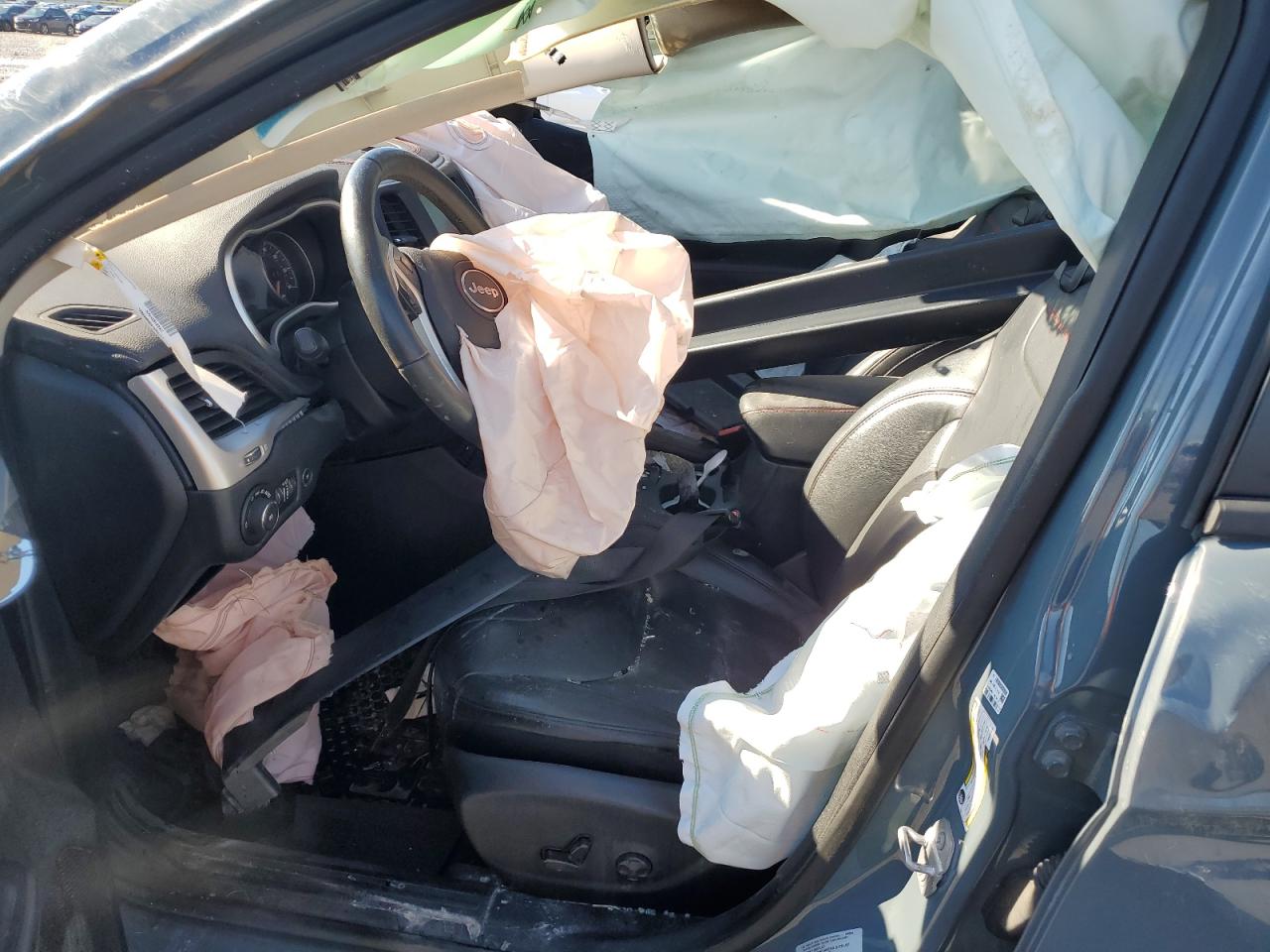 2015 Jeep Cherokee Trailhawk VIN: 1C4PJMBS4FW649968 Lot: 89860585