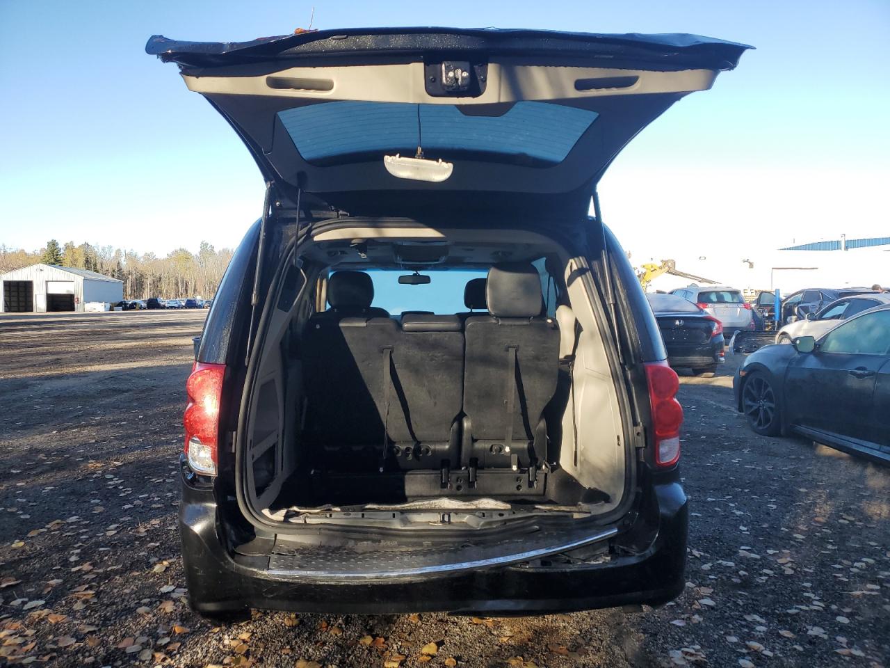 2013 Dodge Grand Caravan Crew VIN: 2C4RDGDG6DR530321 Lot: 90314175