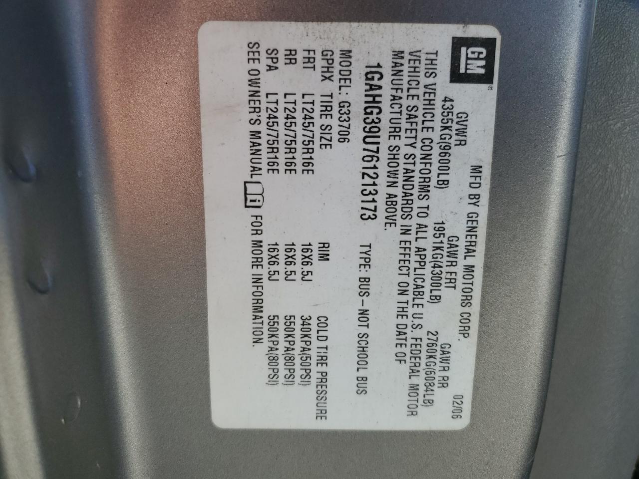 2006 Chevrolet Express G3500 VIN: 1GAHG39U761213173 Lot: 82414095