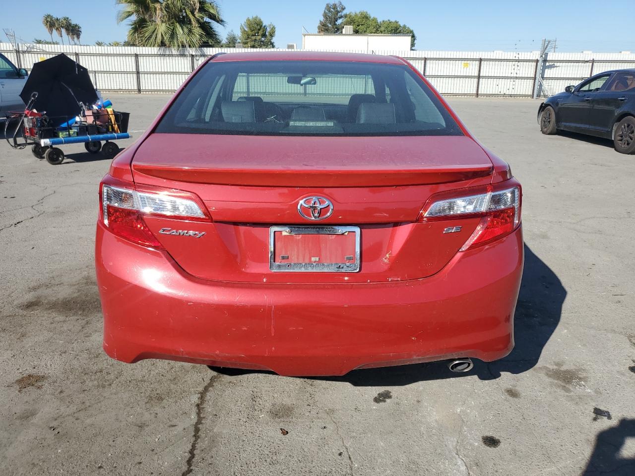 2014 Toyota Camry L VIN: 4T1BF1FKXEU811029 Lot: 85089855