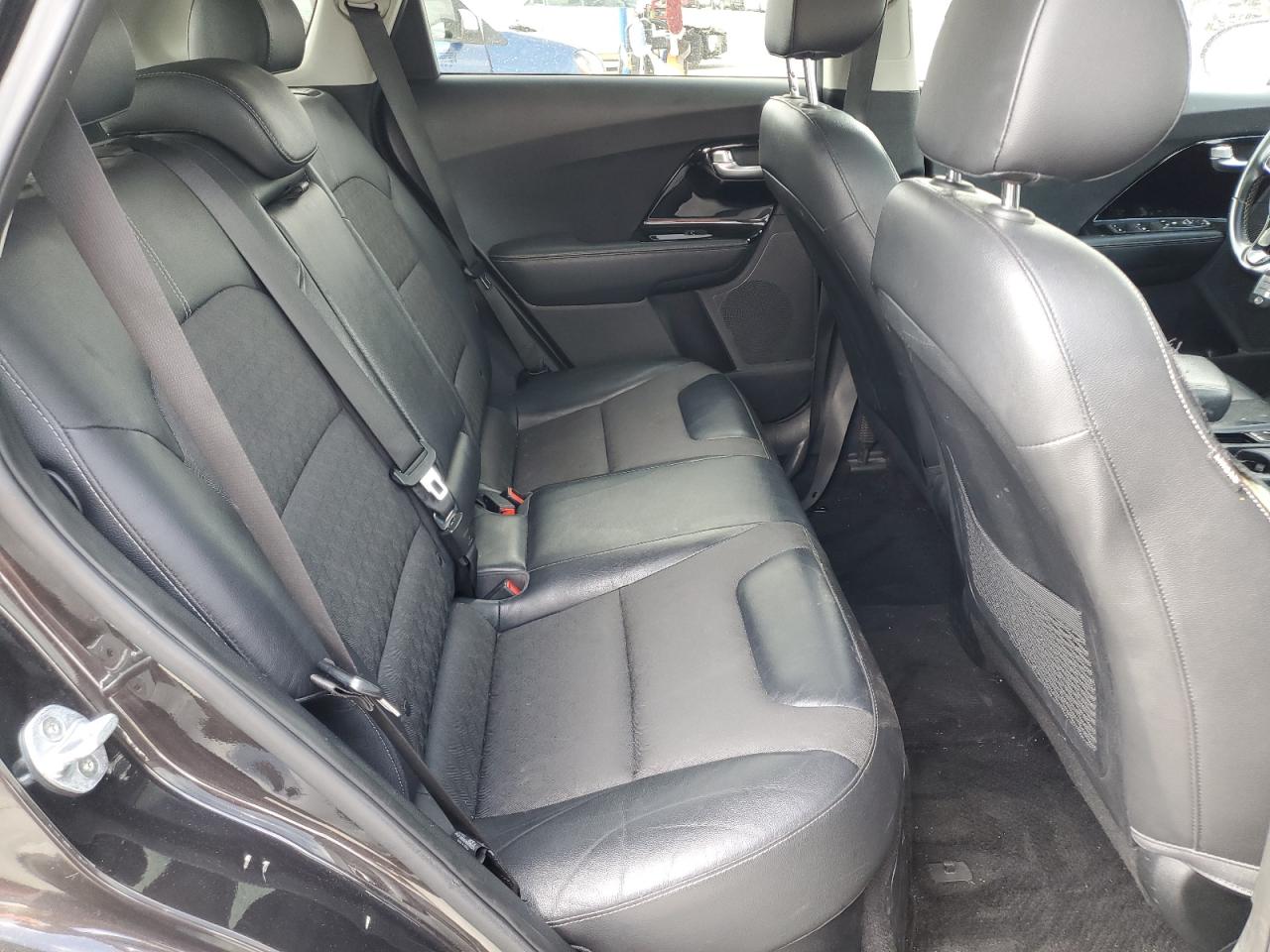 2017 Kia Niro Ex VIN: KNDCC3LC0H5053758 Lot: 82387925