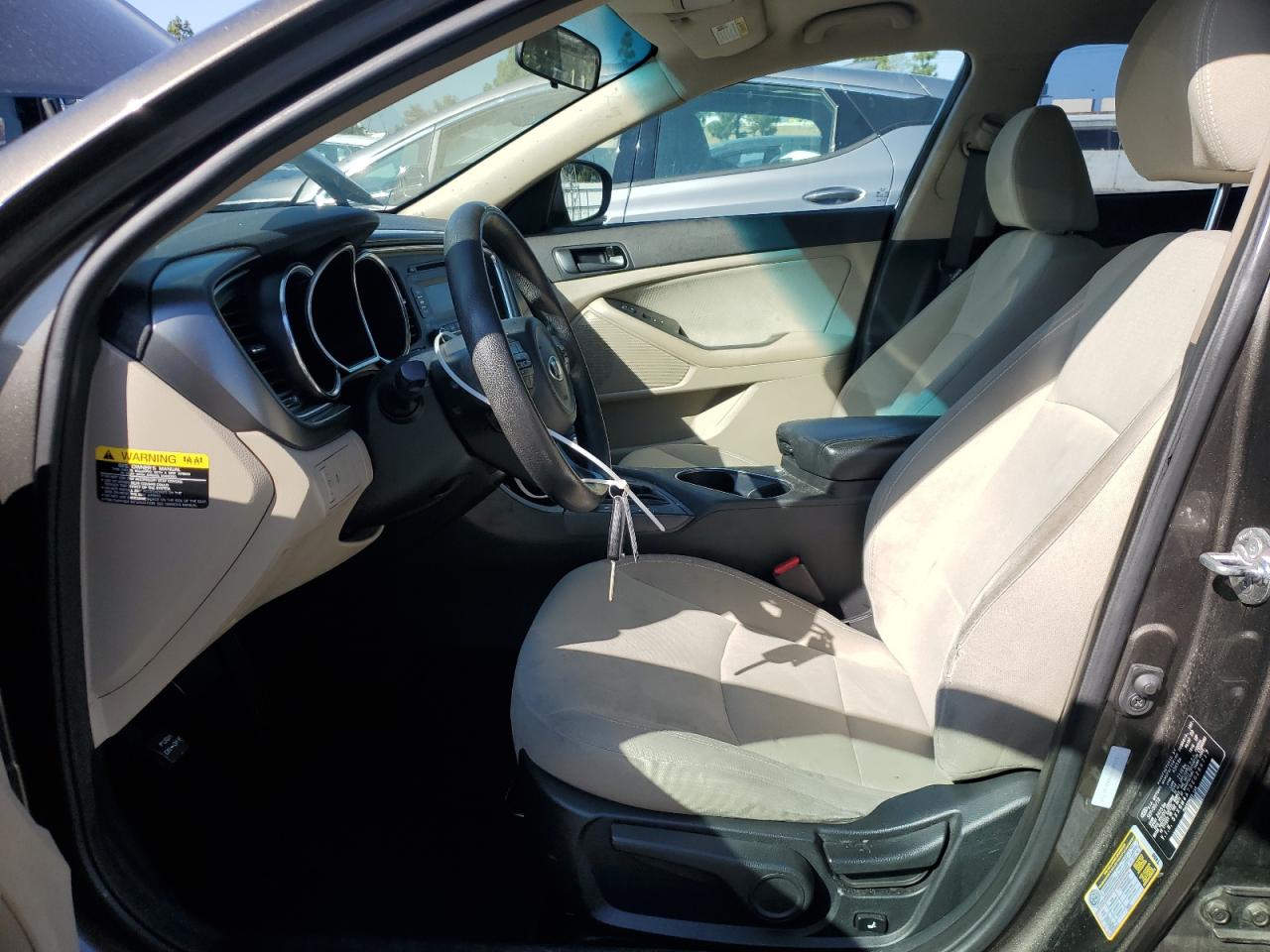 2014 Kia Optima Lx VIN: 5XXGM4A78EG266717 Lot: 84482165