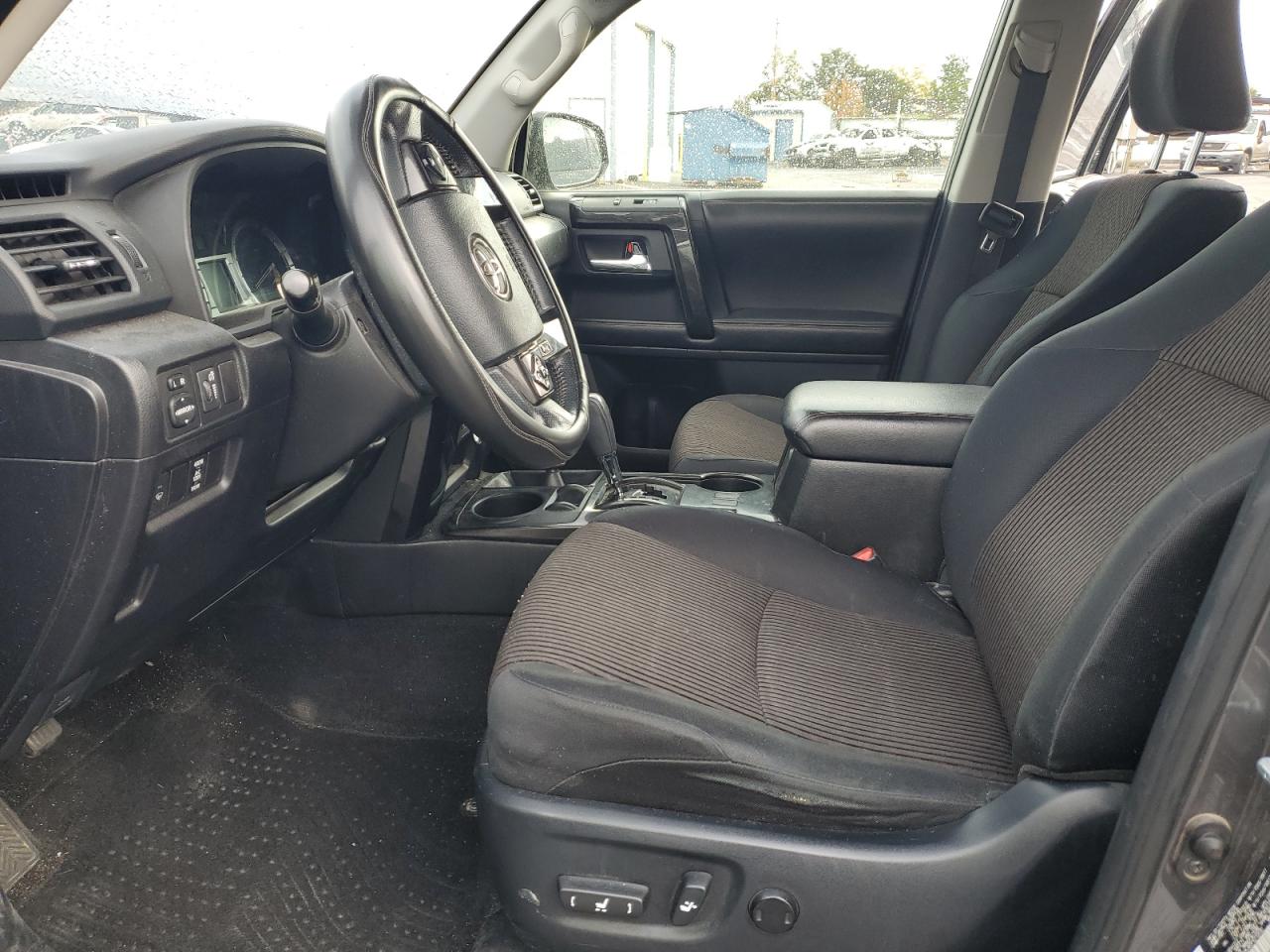 2015 Toyota 4Runner Sr5/Sr5 Premium VIN: JTEBU5JR2F5272032 Lot: 82373555