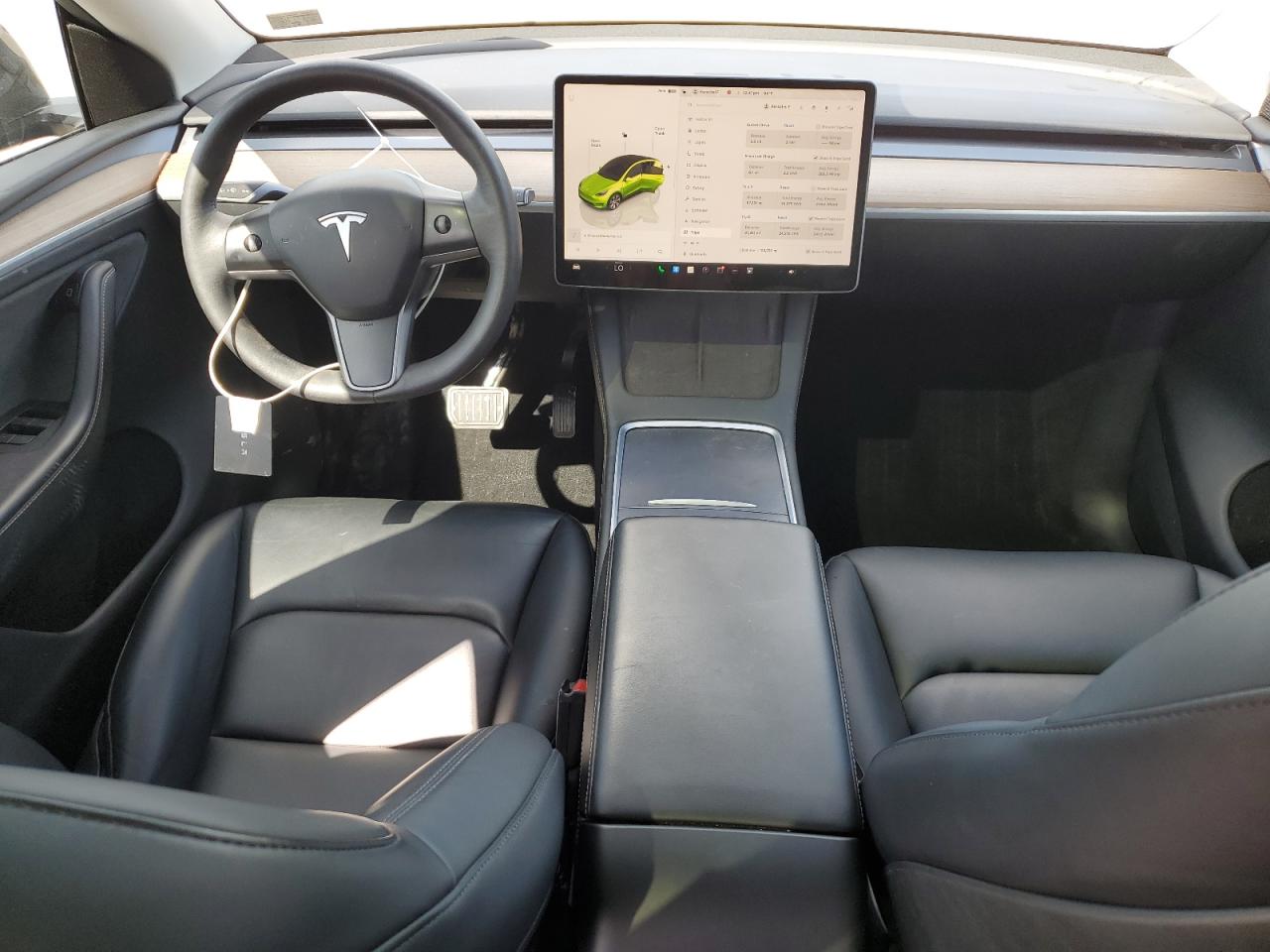 2023 Tesla Model Y VIN: 7SAYGDEE8PA141095 Lot: 84954395