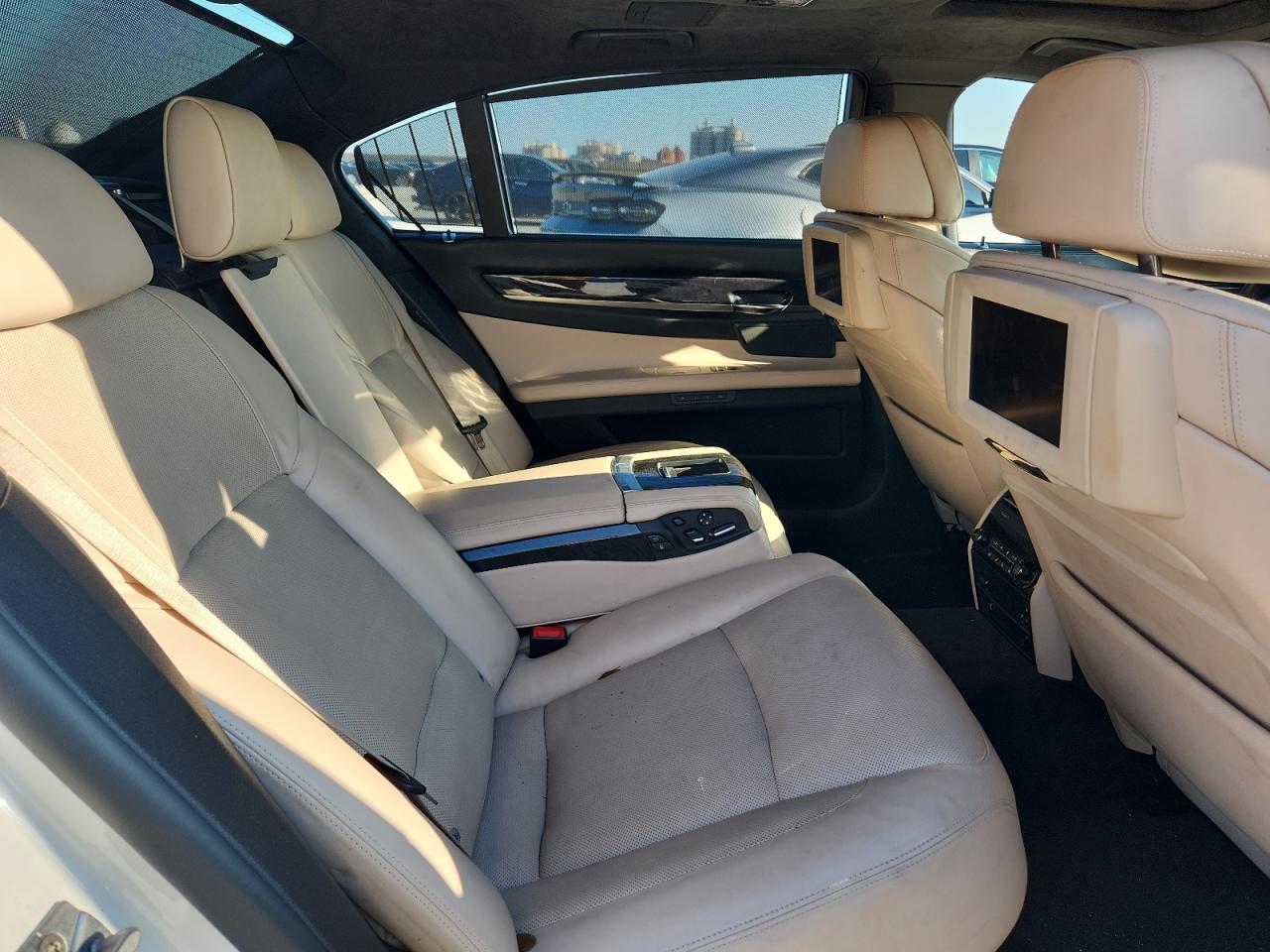 2011 BMW 750 Li VIN: WBAKX8C59BC198179 Lot: 90595305