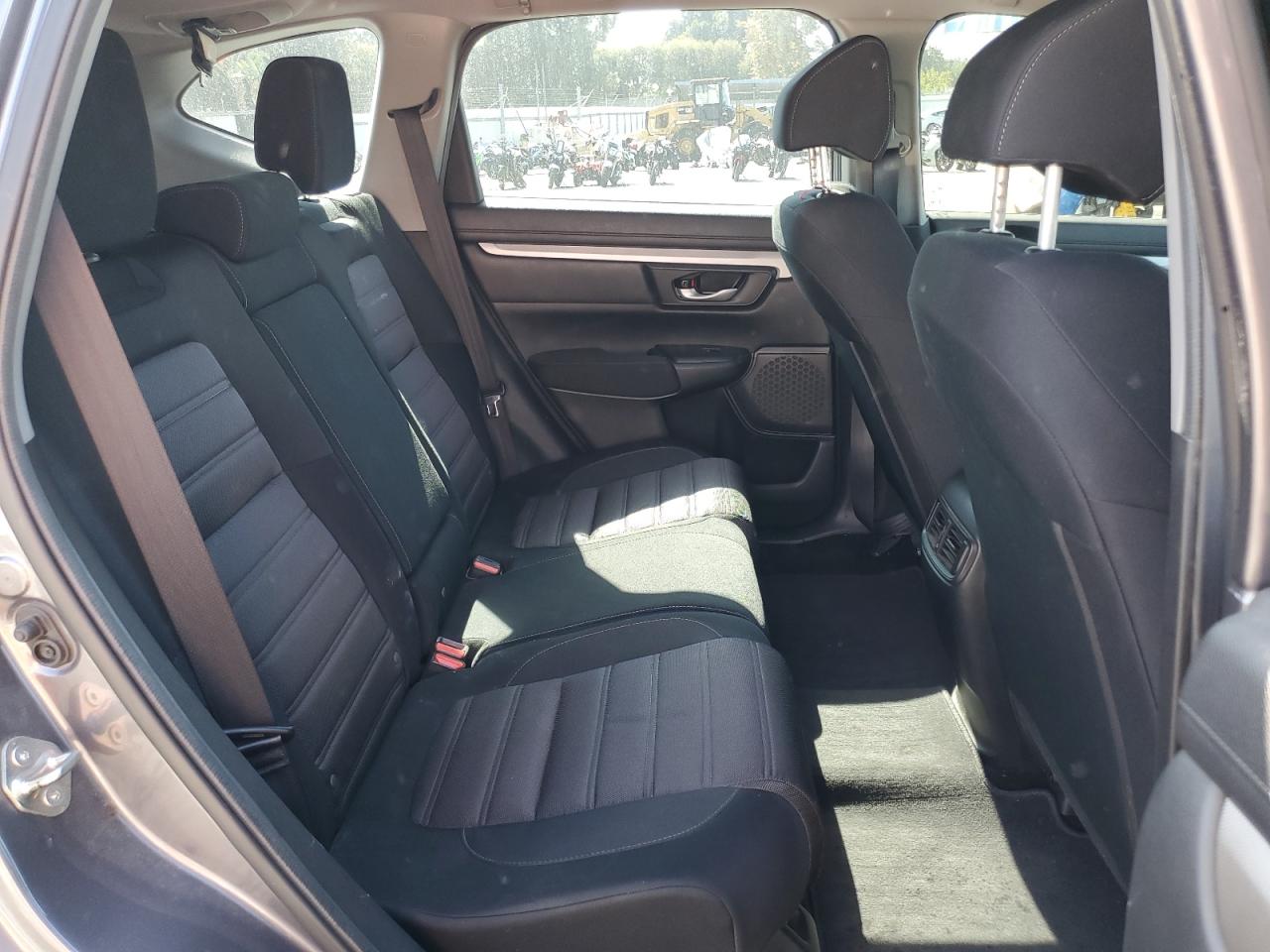 2019 Honda Cr-V Lx VIN: 2HKRW5H33KH413523 Lot: 85574095