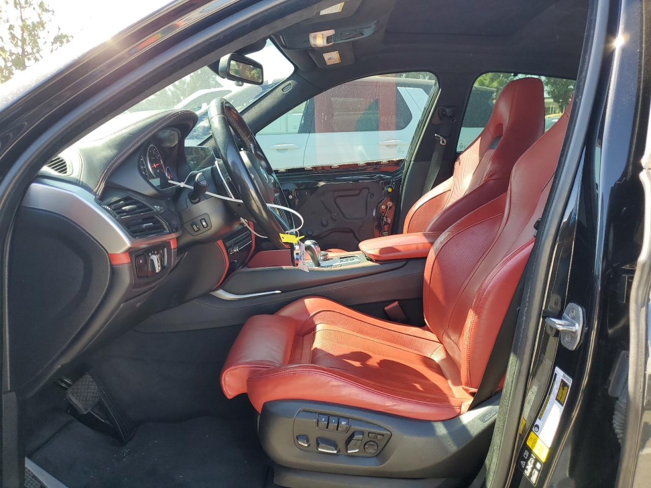 2017 BMW X6 M VIN: 5YMKW8C55H0U71786 Lot: 81986535