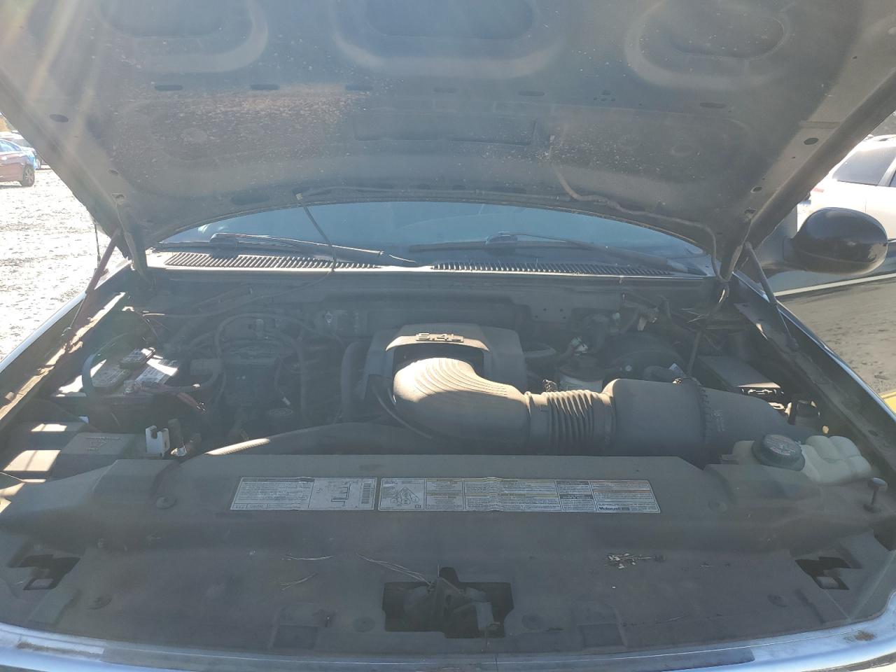 2000 Ford F150 VIN: 1FTRX08L0YKA51662 Lot: 81949075