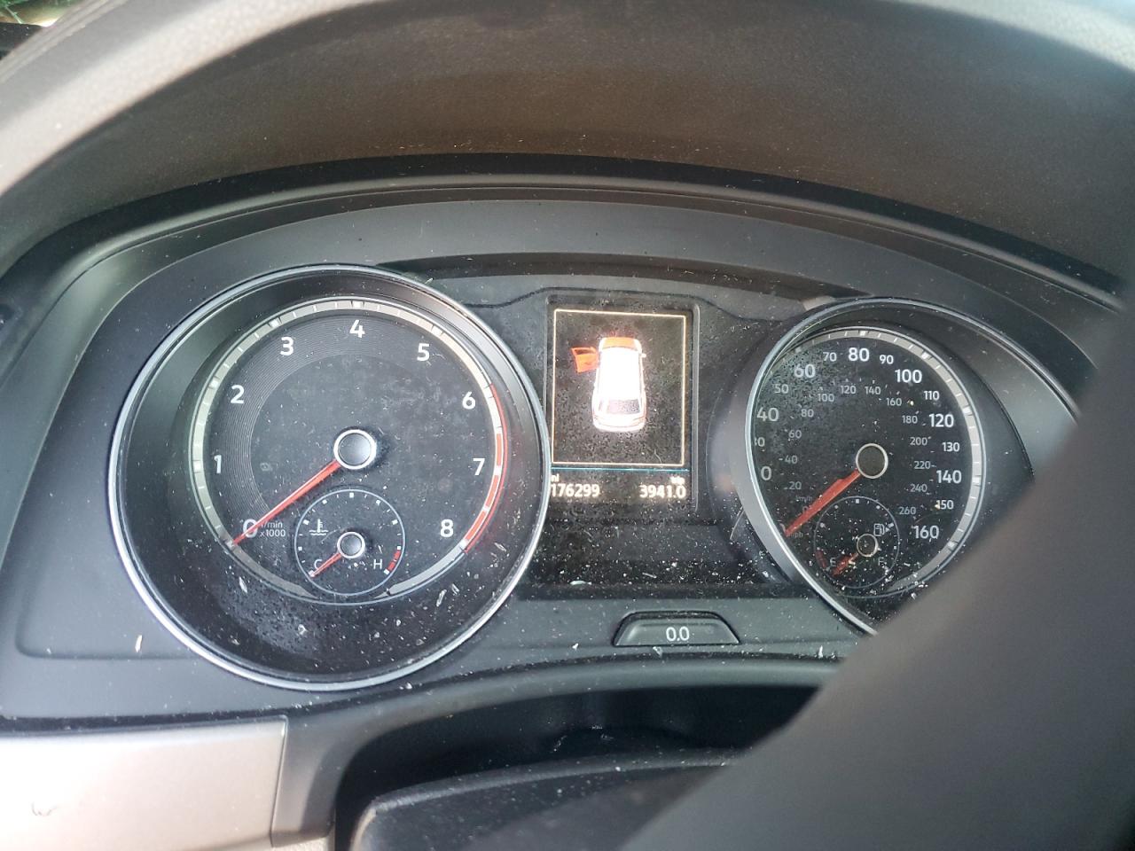 2018 Volkswagen Atlas Se VIN: 1V2LR2CA7JC596211 Lot: 82379395