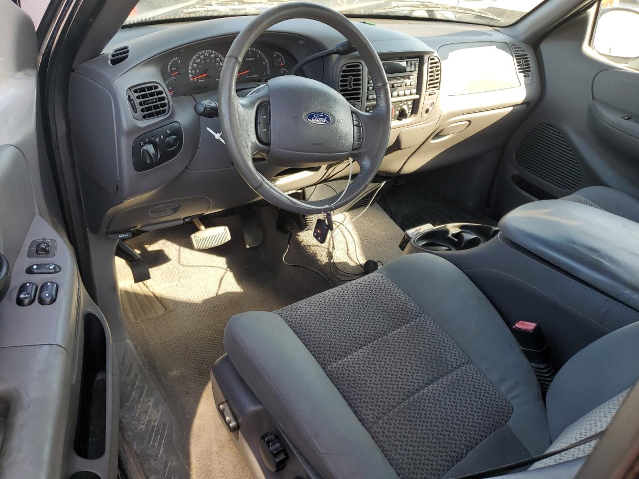 2002 Ford F150 VIN: 2FTRX18L92CA83172 Lot: 84878185