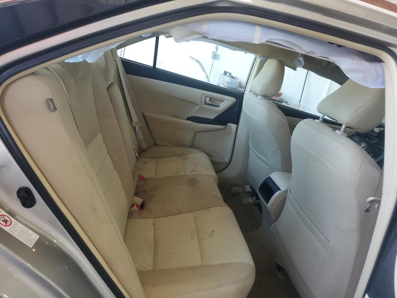 2015 Toyota Camry Le VIN: 4T4BF1FK2FR489946 Lot: 82413315