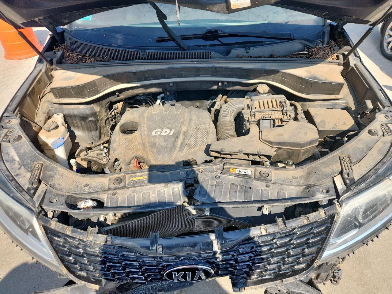 2015 Kia Sorento Lx VIN: 5XYKT3A6XFG643740 Lot: 82007575