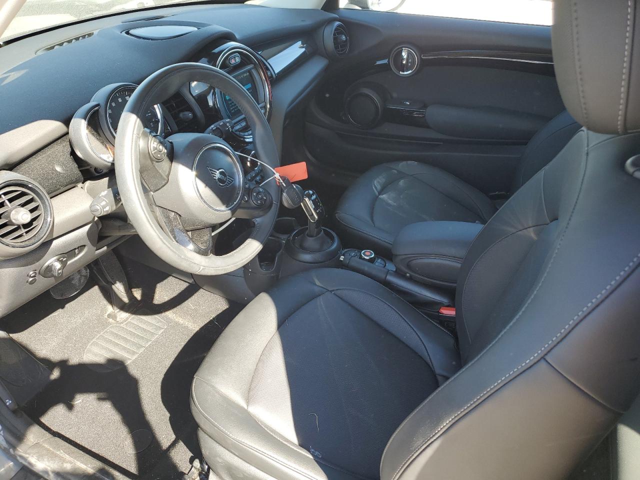 2021 Mini Cooper VIN: WMWXR3C09M2N98095 Lot: 82437435