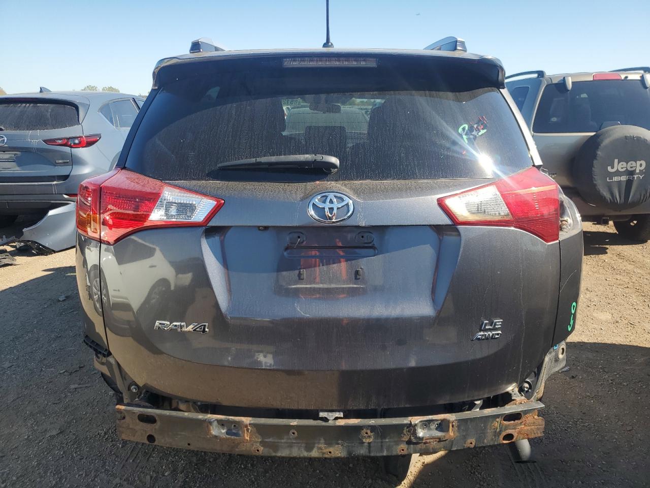 2015 Toyota Rav4 Le VIN: JTMBFREV5FJ025561 Lot: 85128305