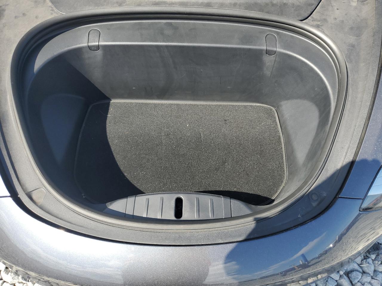 2018 Tesla Model 3 VIN: 5YJ3E1EA8JF046412 Lot: 87185015