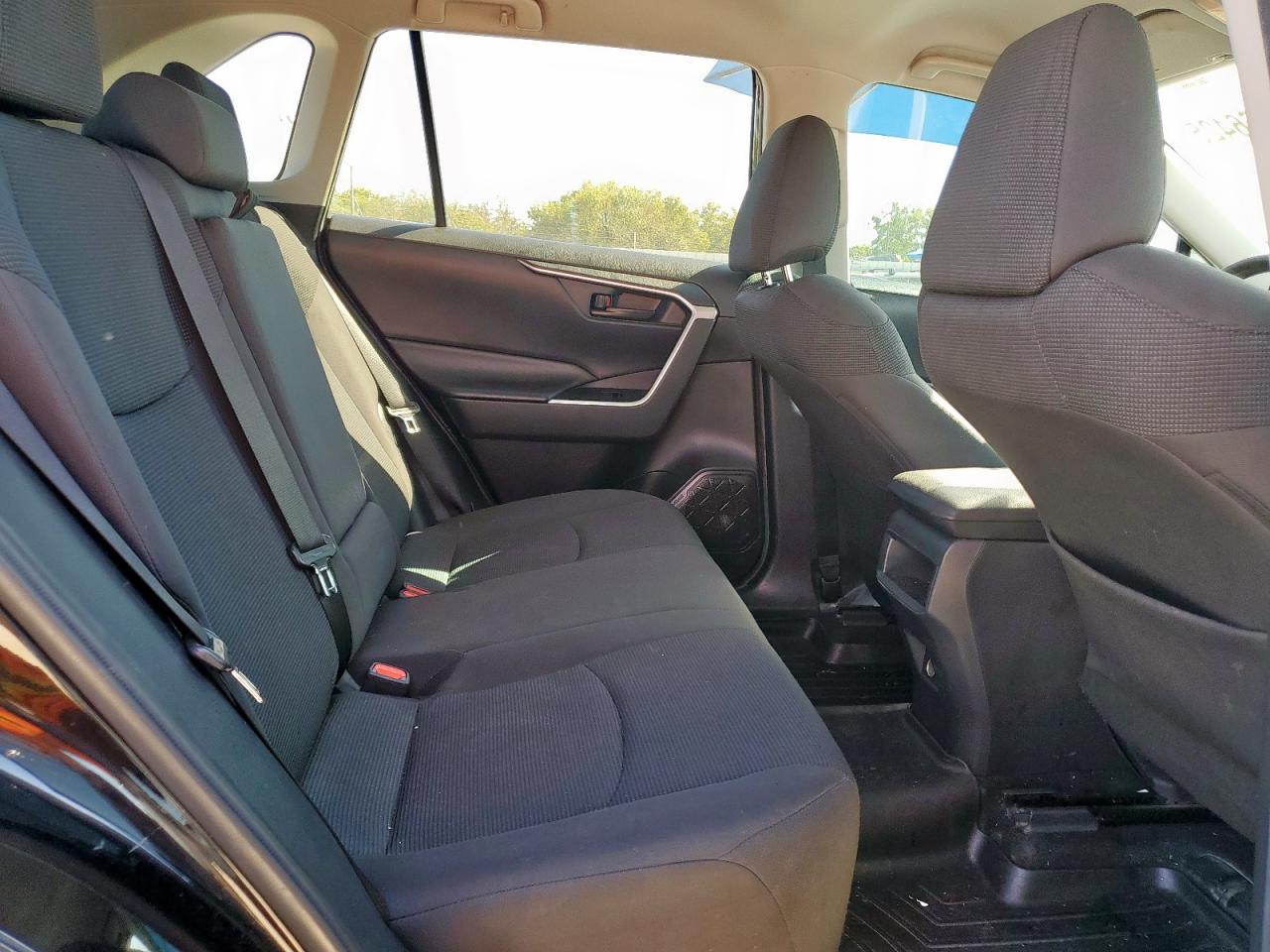 2020 Toyota Rav4 Le VIN: 2T3H1RFV8LC040206 Lot: 86166425