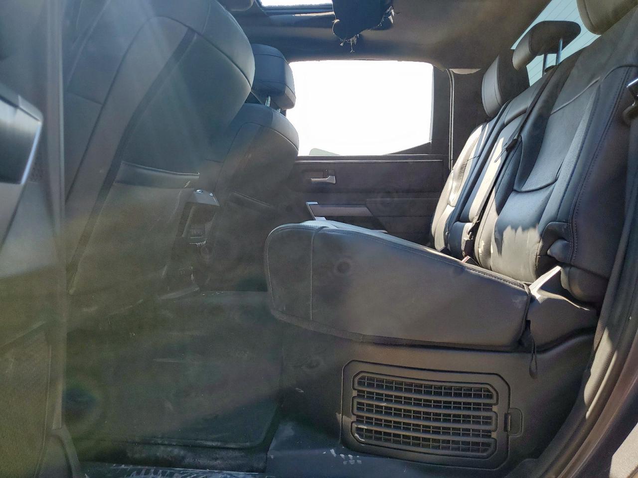 2024 Toyota Tundra Crewmax Platinum VIN: 5TFNC5DB0RX060712 Lot: 84978065