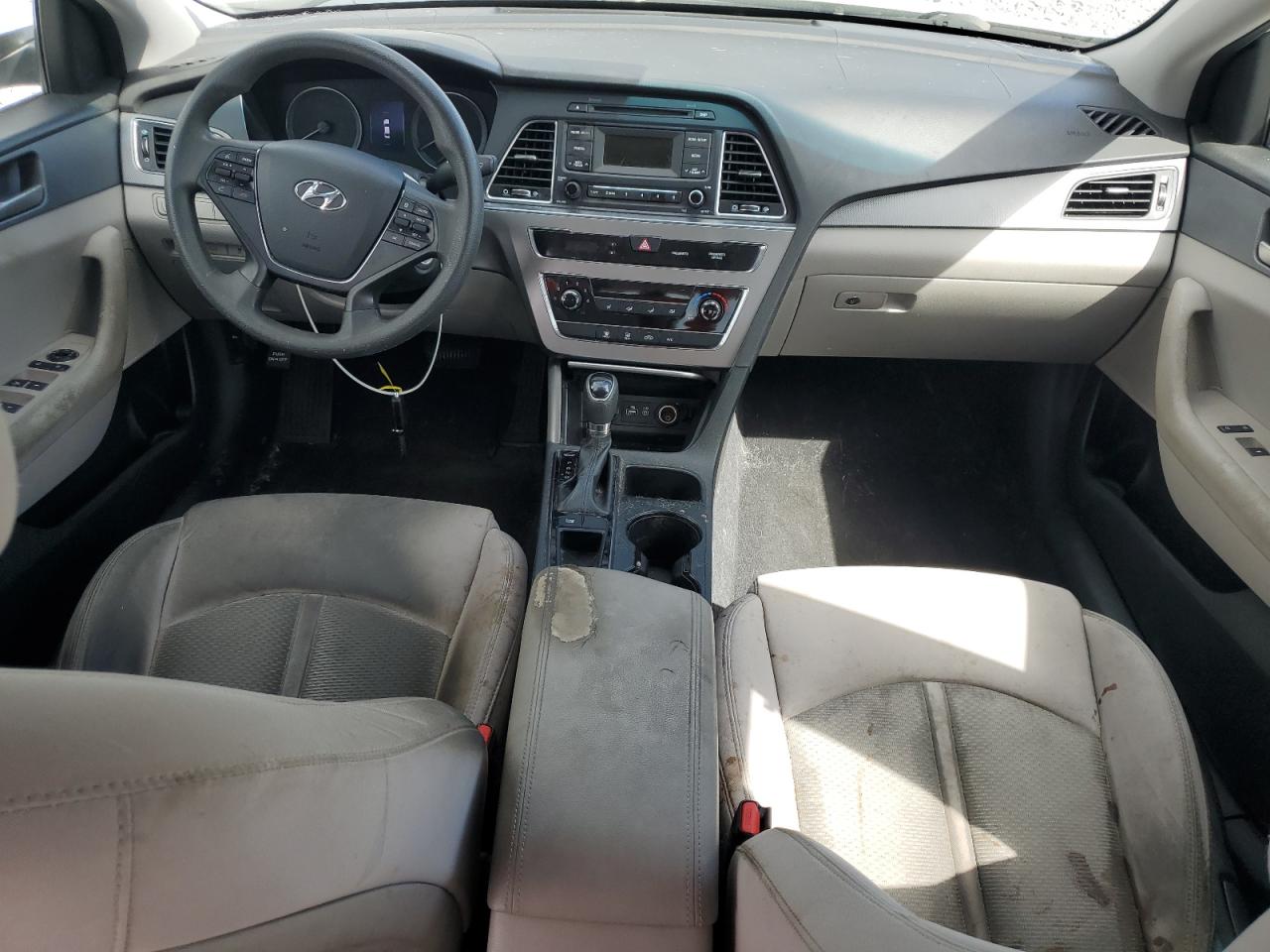 2017 Hyundai Sonata Se VIN: 5NPE24AF7HH568044 Lot: 82182175