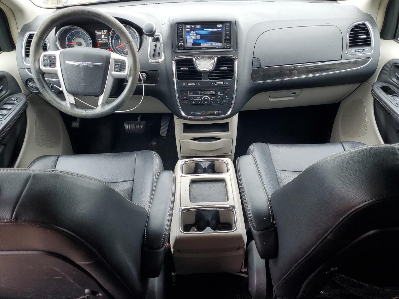 2014 Chrysler Town & Country Touring L VIN: 2C4RC1CG4ER235219 Lot: 85489715