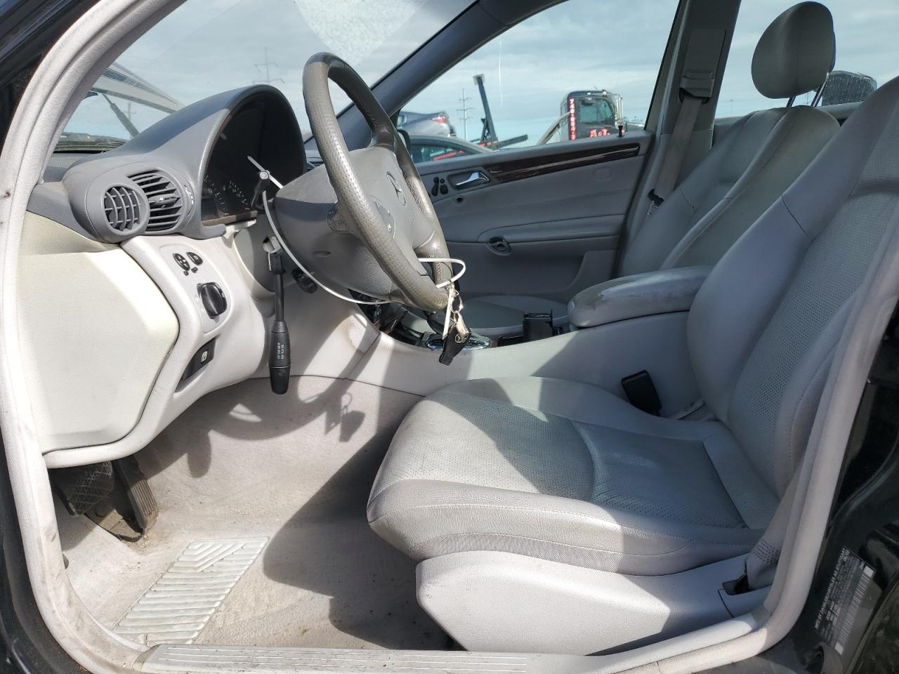 2003 Mercedes-Benz C 320 VIN: WDBRF64J63E010842 Lot: 82265585