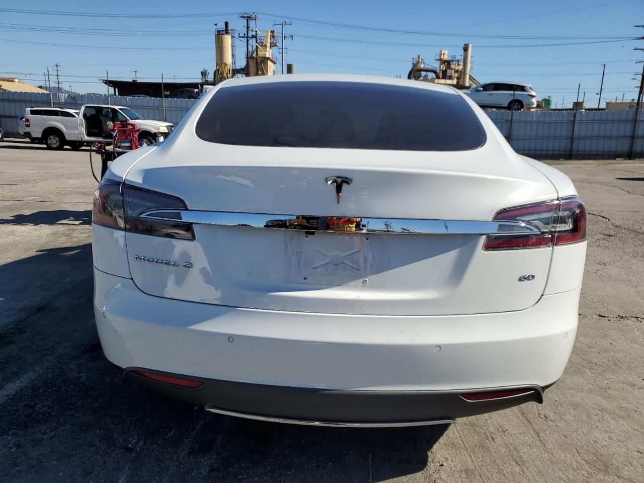 2015 Tesla Model S 60 VIN: 5YJSA1S19FFP77014 Lot: 86846255