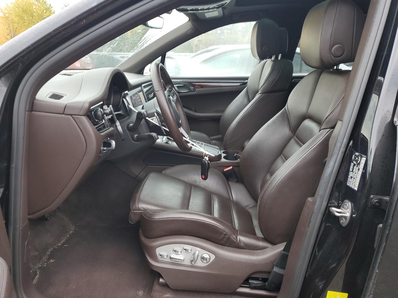 2019 Porsche Macan S VIN: WP1AB2A53KLB33131 Lot: 89615815