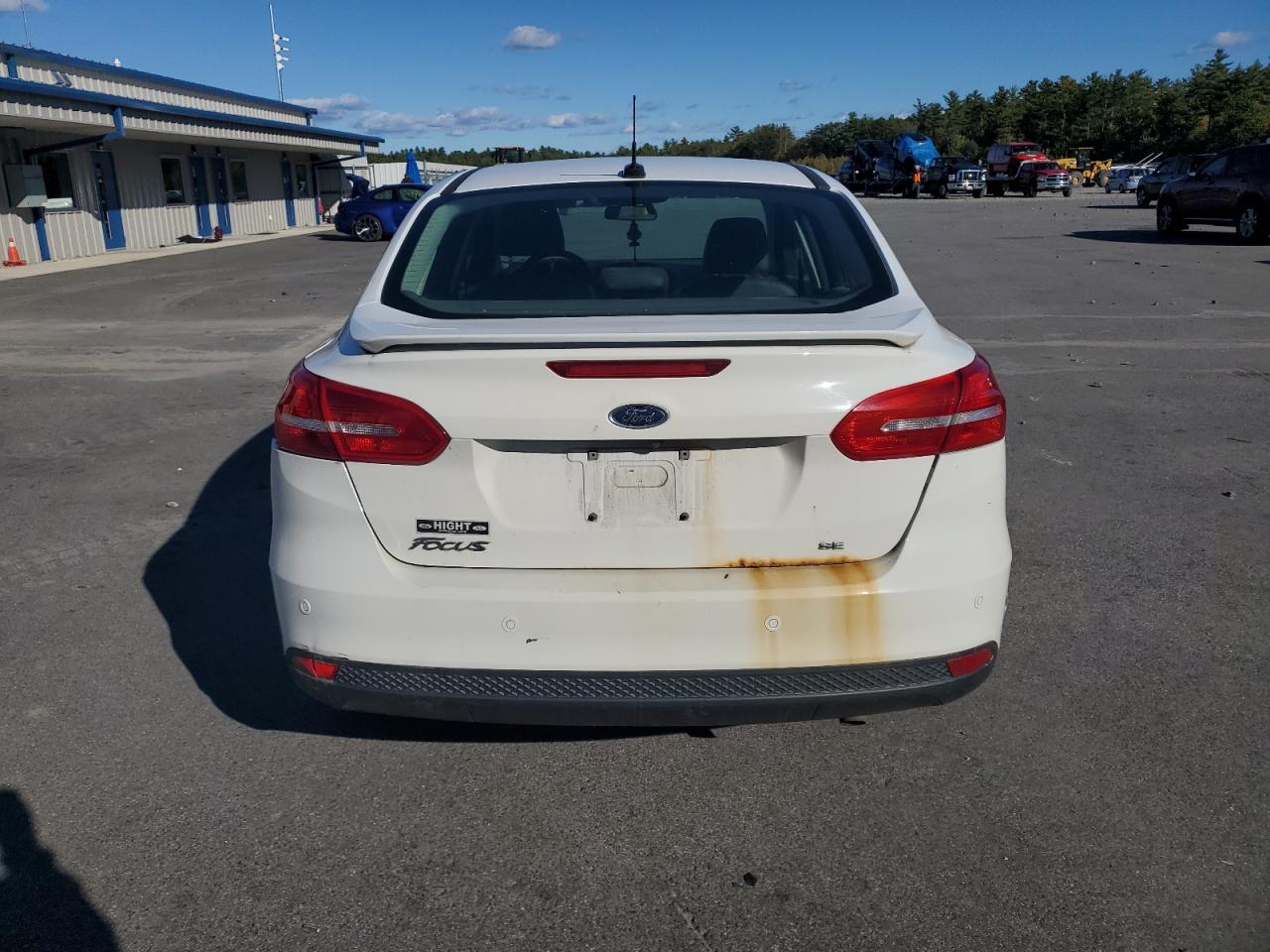 2015 Ford Focus Se VIN: 1FADP3F27FL310635 Lot: 82332755