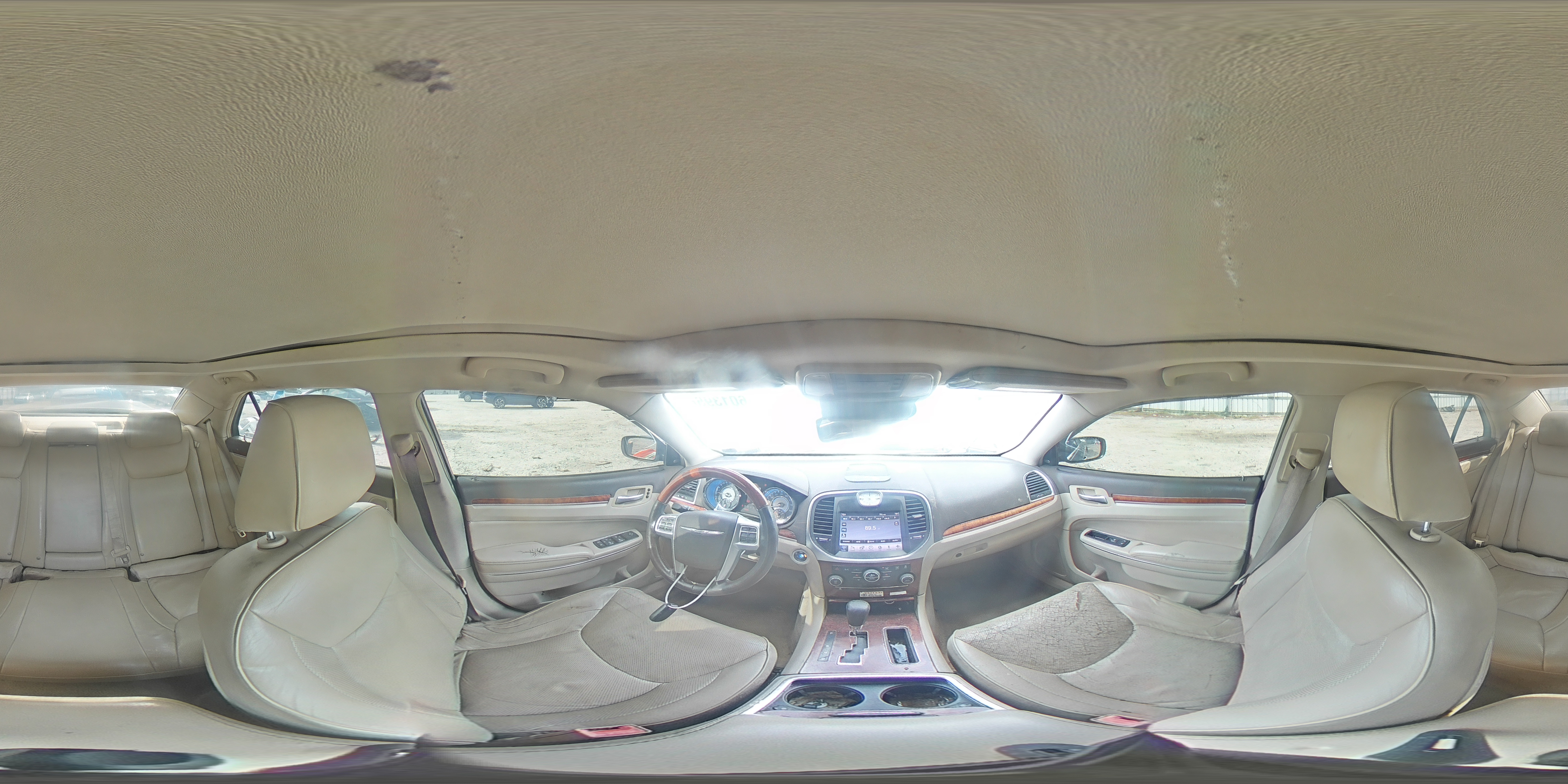 2011 Chrysler 300C VIN: 2C3CA6CT5BH514013 Lot: 84601395