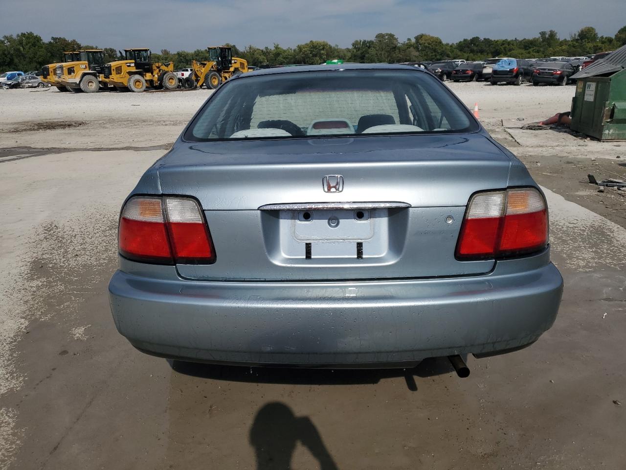 1996 Honda Accord Lx VIN: 1HGCD5638TA178397 Lot: 84194775