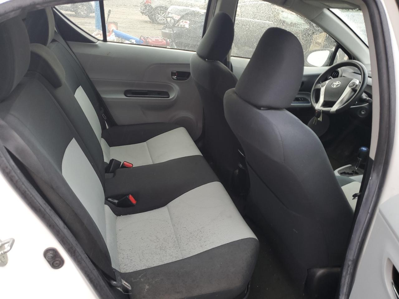 2013 Toyota Prius C VIN: JTDKDTB36D1544069 Lot: 90122875