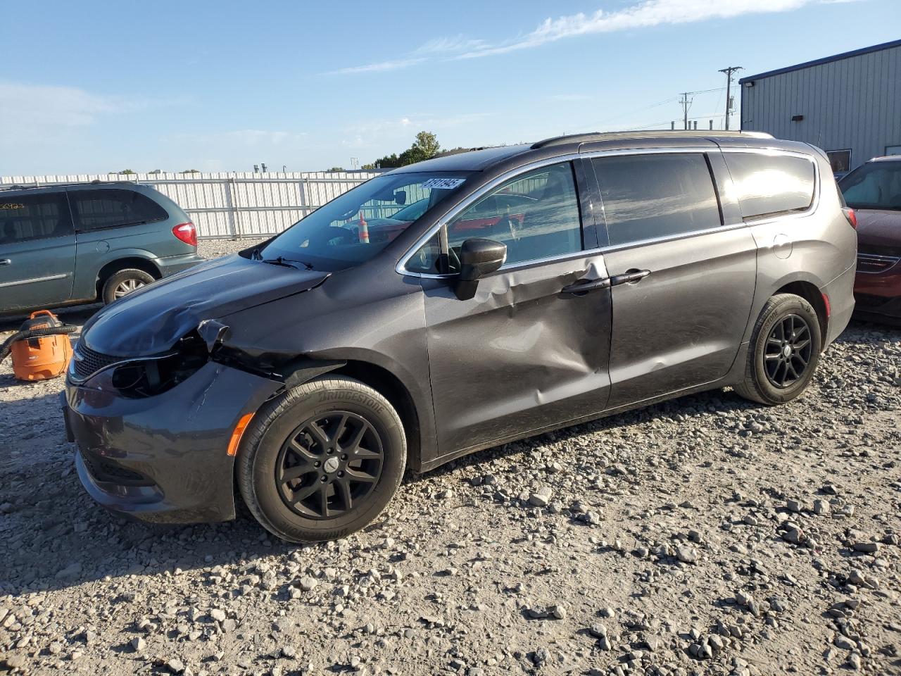 2021 Chrysler Voyager Lxi