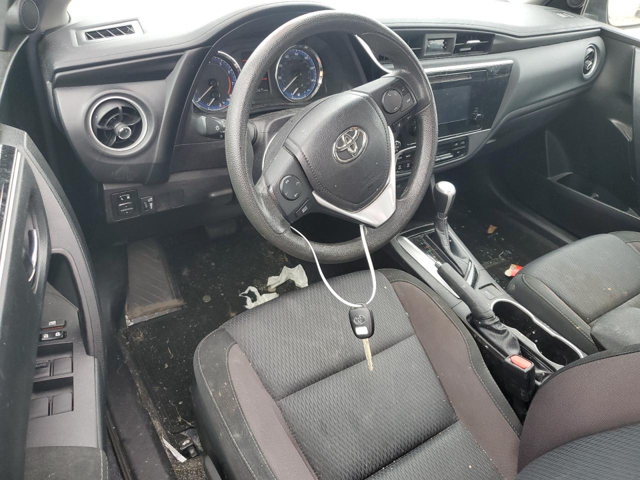 2019 Toyota Corolla L VIN: 5YFBURHE5KP913279 Lot: 86072585