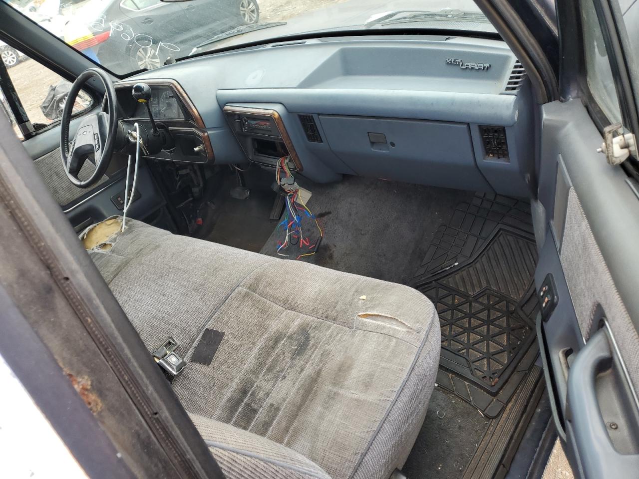 1990 Ford F150 VIN: 1FTEF15N5LNB41619 Lot: 90739065