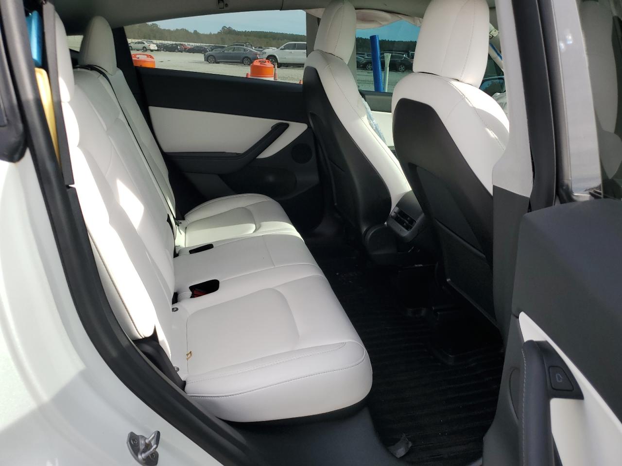 2021 Tesla Model Y VIN: 5YJYGDEE5MF210322 Lot: 90265075