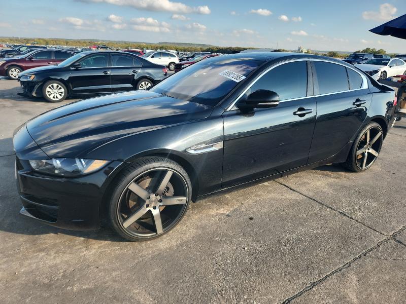 2017 Jaguar Xe Prestige