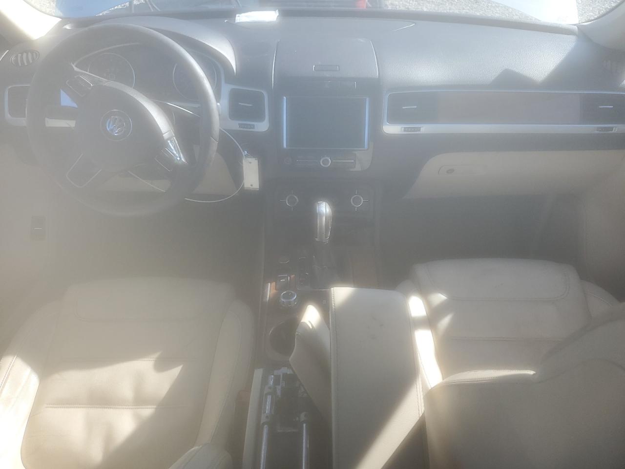 2014 Volkswagen Touareg V6 VIN: WVGEF9BP5ED012093 Lot: 89634175