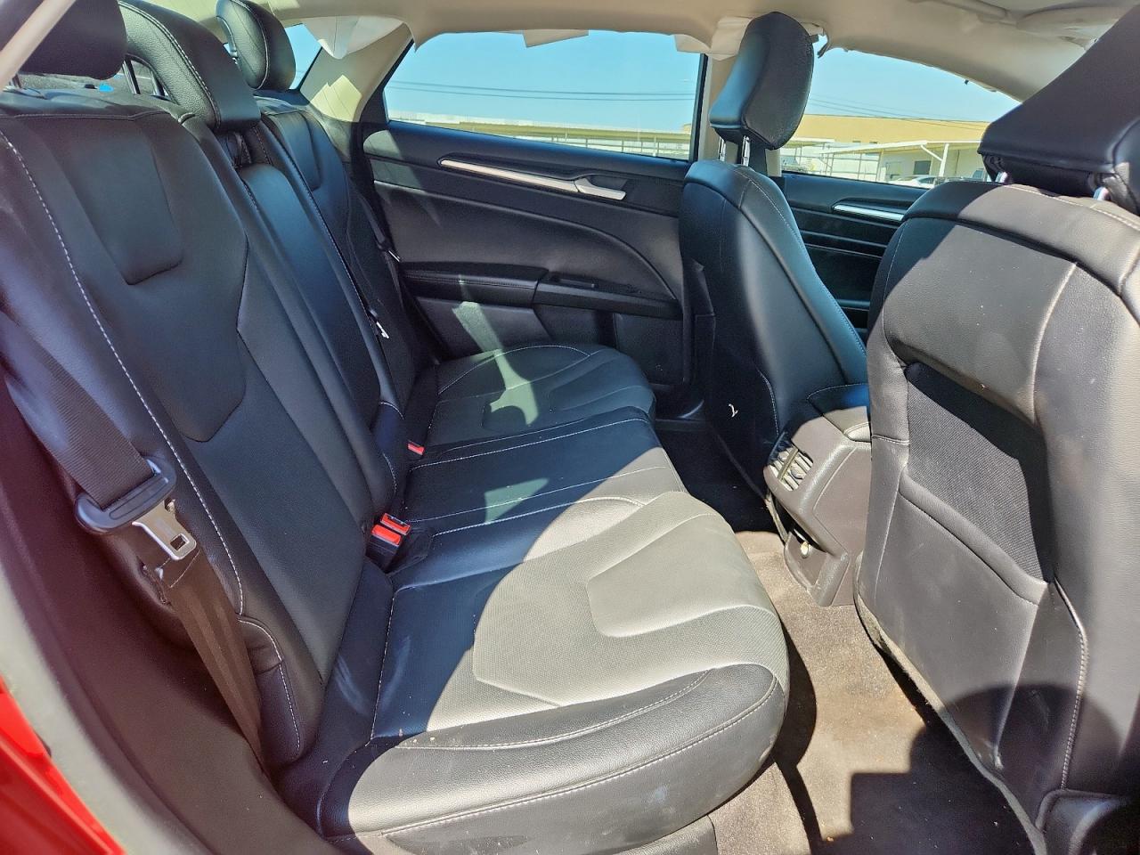 2020 Ford Fusion Titanium VIN: 3FA6P0K9XLR267447 Lot: 81972105