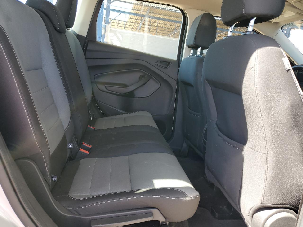 2017 Ford Escape S VIN: 1FMCU0F70HUD42618 Lot: 86826155