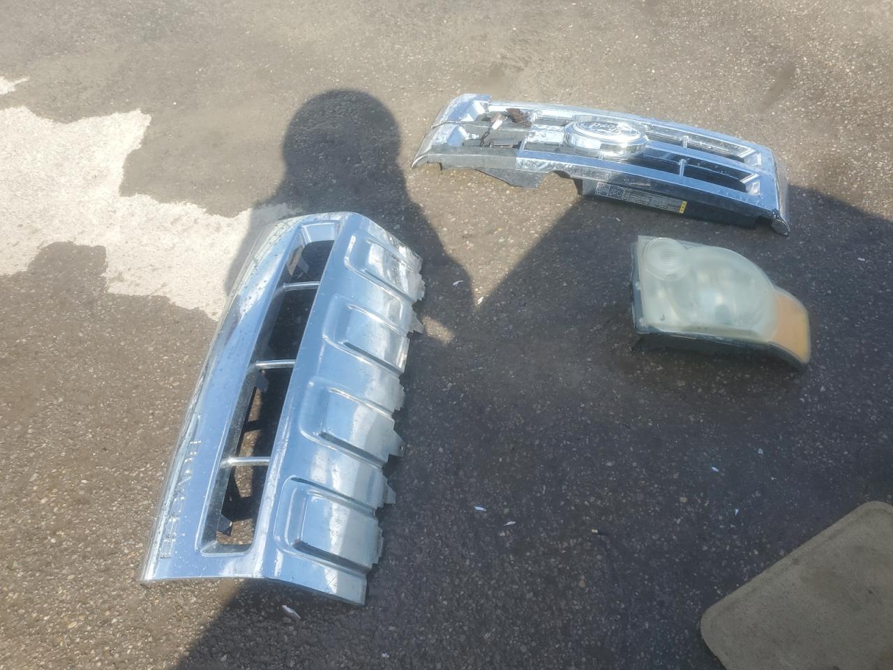 2011 Ford Escape Limited VIN: 1FMCU0EG7BKB51086 Lot: 85114775