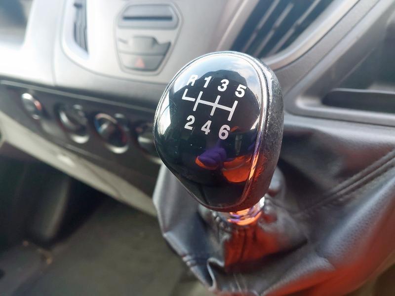 2014 FORD TRANSIT CUSTOM 2.2 TDCI 100PS LOW ROOF VAN