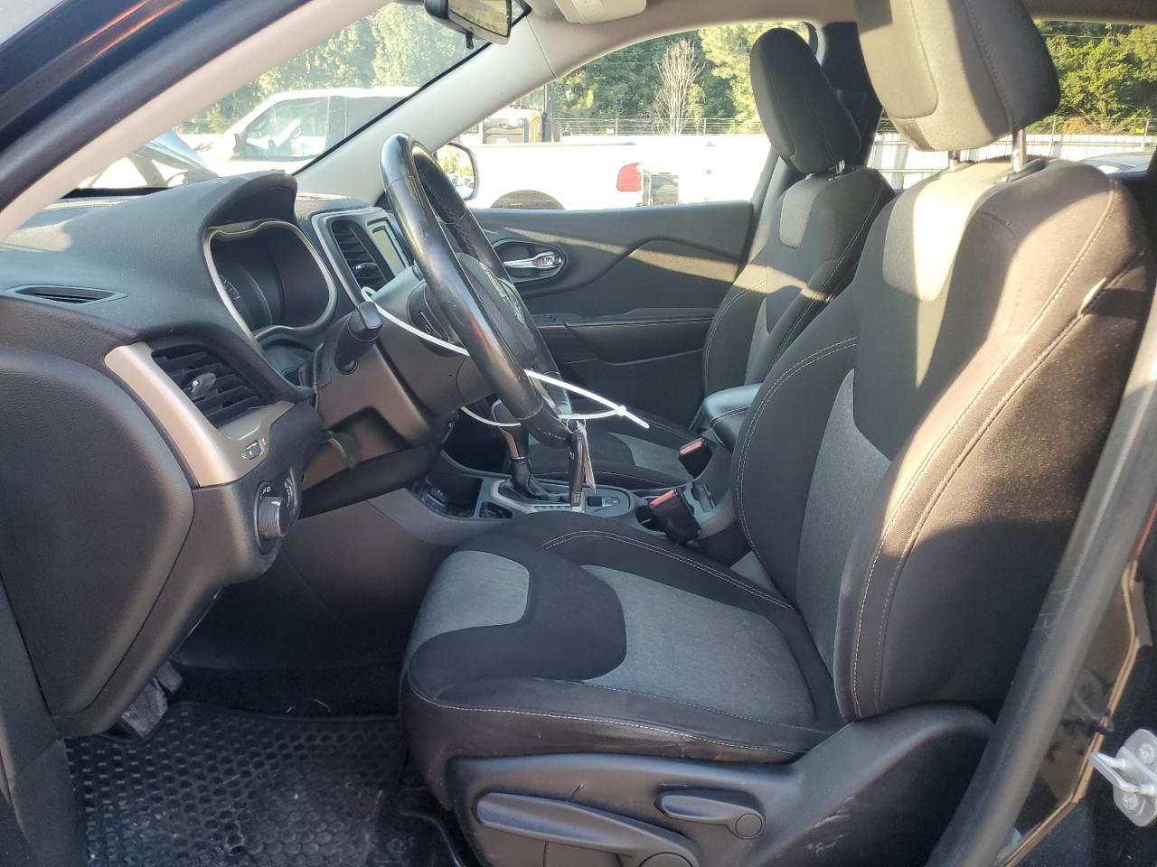 2016 Jeep Cherokee Sport VIN: 1C4PJLAB9GW168031 Lot: 84949725