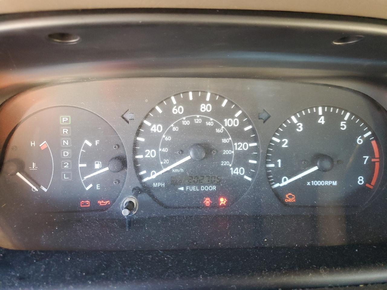 2000 Toyota Camry Ce VIN: 4T1BG22K3YU923748 Lot: 90930425