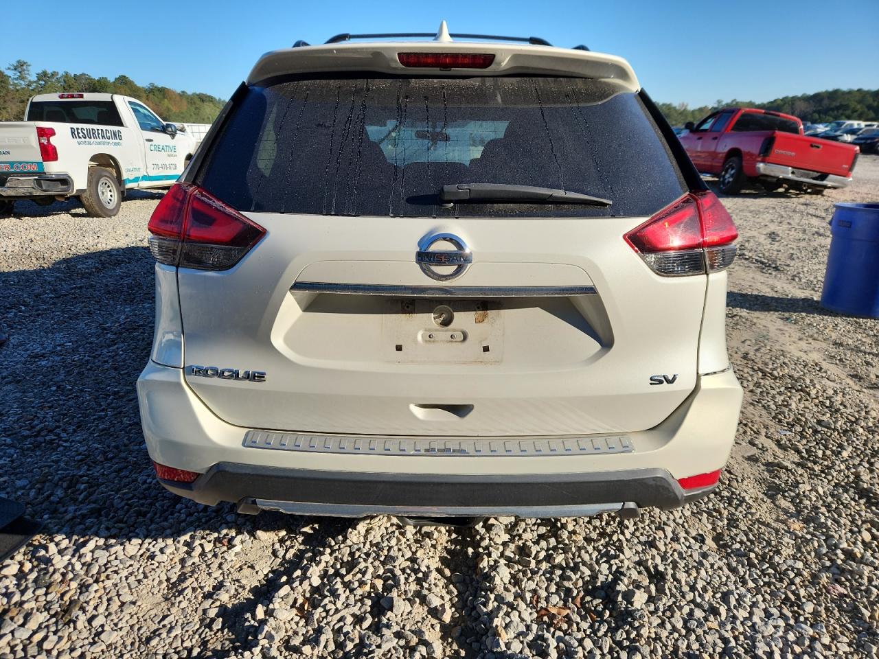 2017 Nissan Rogue S VIN: 5N1AT2MT1HC810934 Lot: 82574315