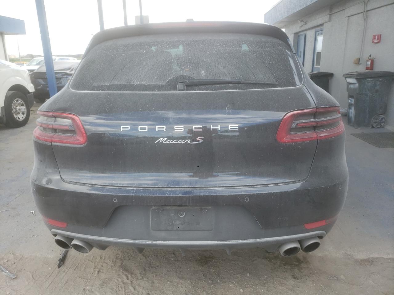 2018 Porsche Macan S VIN: WP1AB2A54JLB37445 Lot: 87075765