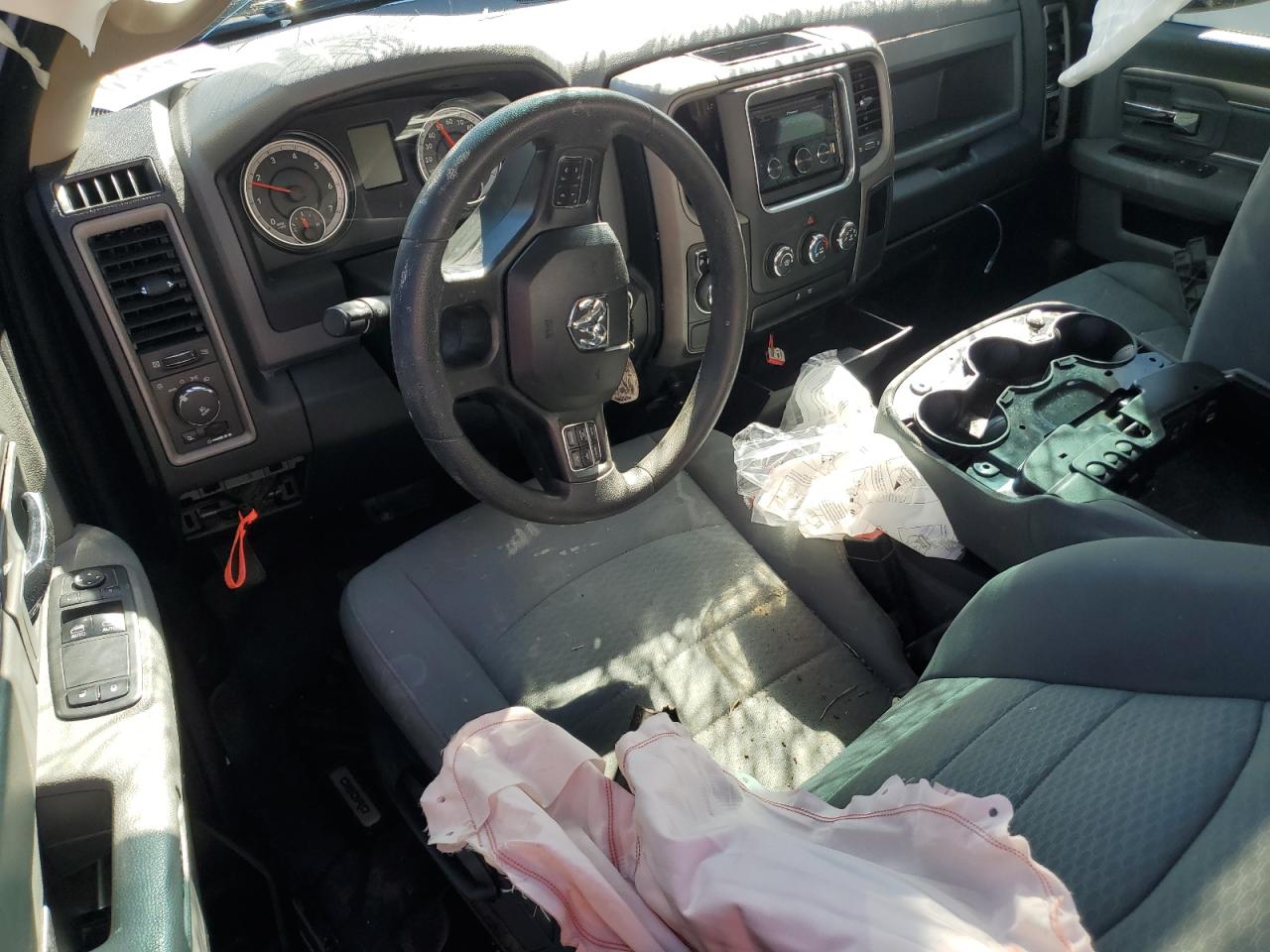 2015 Ram 1500 St VIN: 3C6JR6AT2FG572172 Lot: 86489745