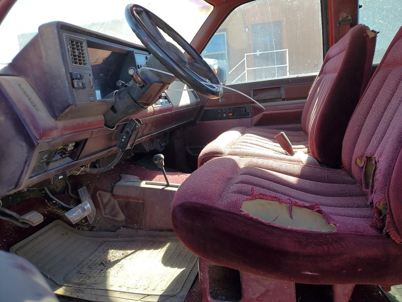 1989 Chevrolet Gmt-400 K1500 VIN: 2GCEK19K4K1170122 Lot: 82206165